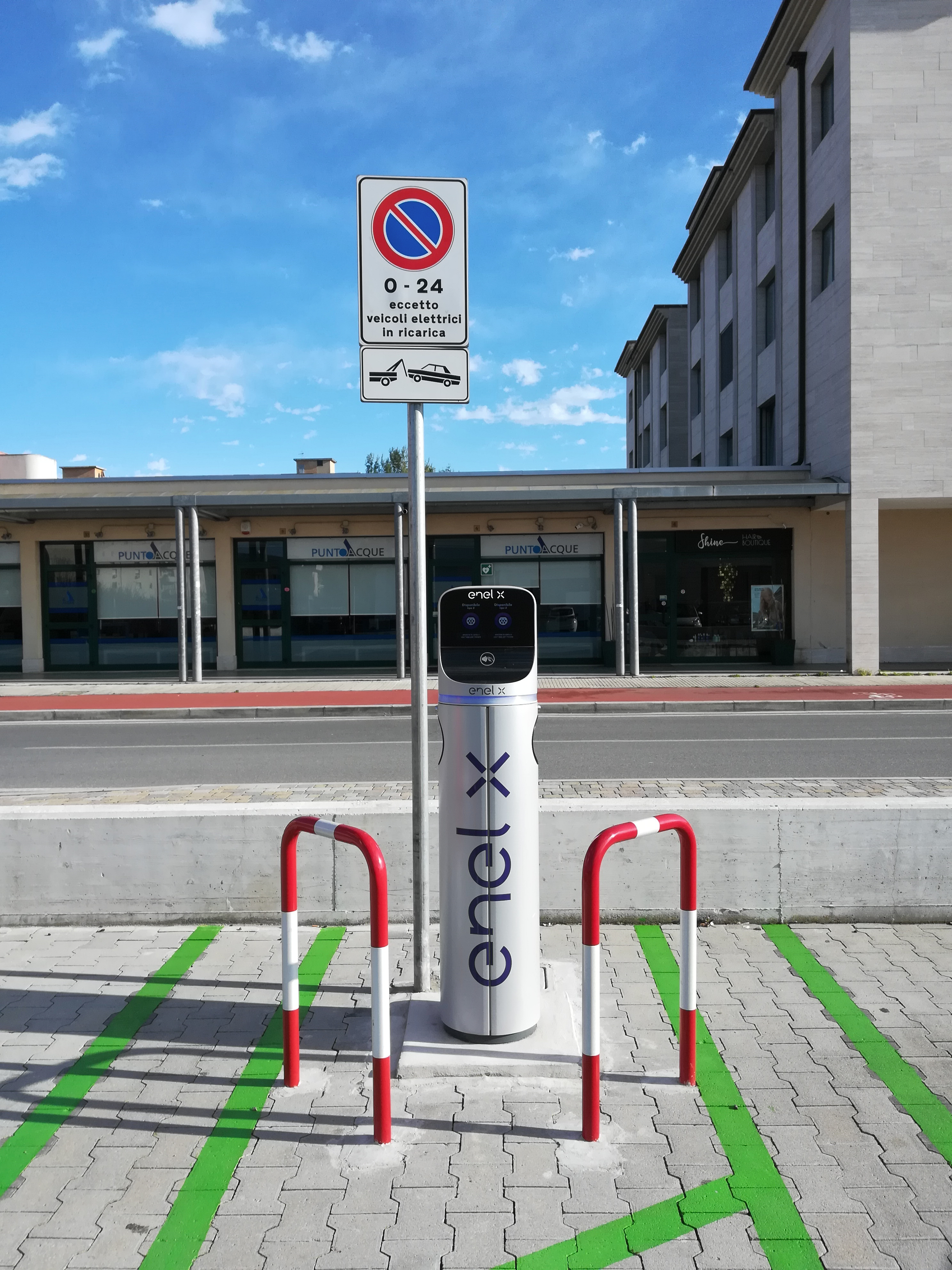 Eight Per Cent EV Share Is a Sales Victory and an Infrastructure Warning