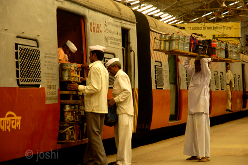Mumbai’s Dabbawalas Do Not Need to Become an App to Prove They Are Modern